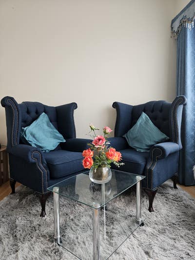 A spacious double bedroom next to Regent's Park Main Photo