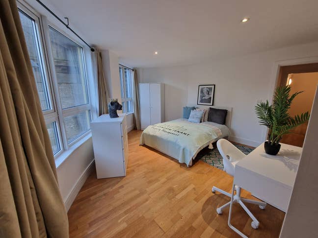 🔥Balcony room on River side | Canary Wharf Main Photo