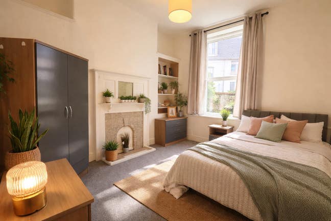 Seven-bed professional house-share - Carlton Trce Main Photo