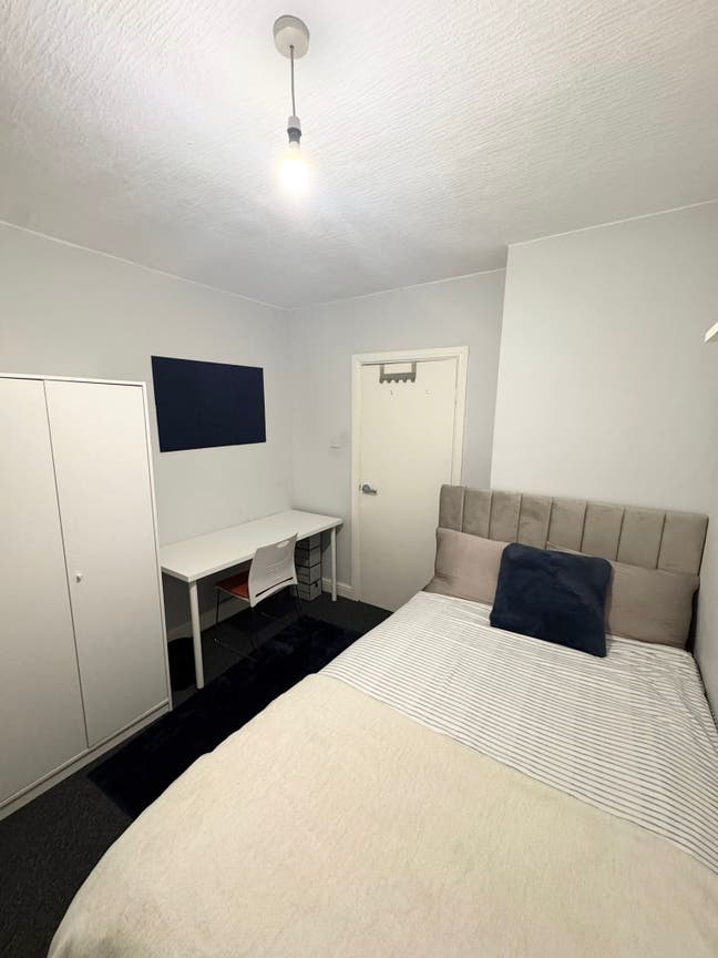 ✨ Double Room Available – Earlsdon (CV5) ✨ Main Photo