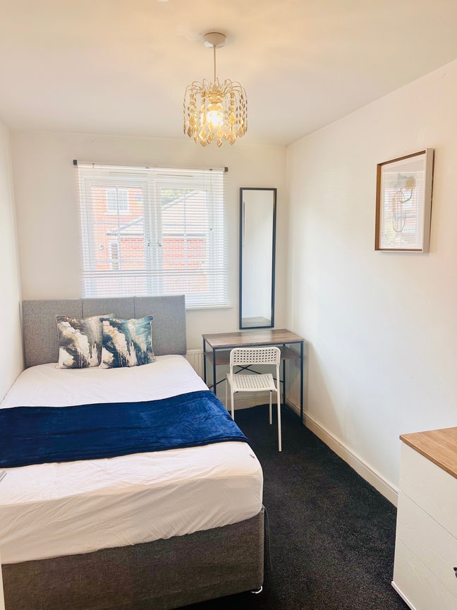 Near  north station and hospital Main Photo