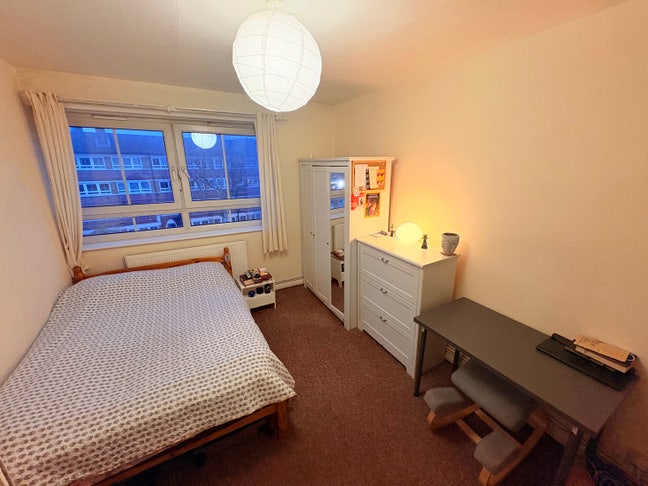 Double Room - London Bridge - Females Only  Main Photo