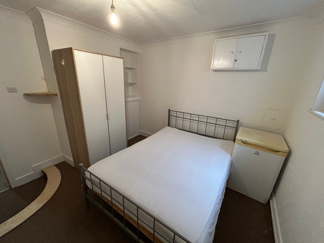 Double room for rent  Main Photo