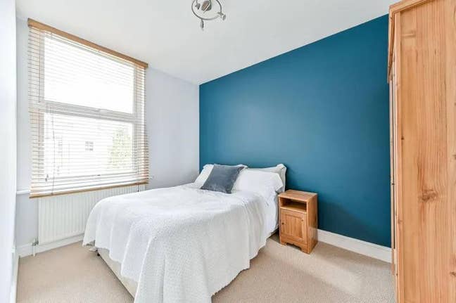 Room to rent  Main Photo