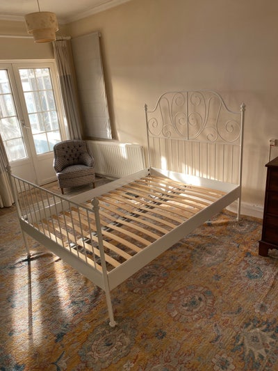 Double room available Main Photo