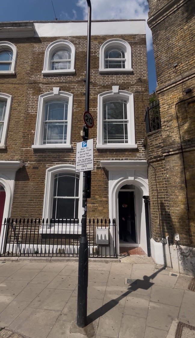 Bedroom in Camden available!🏡 Main Photo