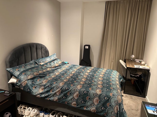 Large Double Room in 3 Bed East Village Flat Main Photo