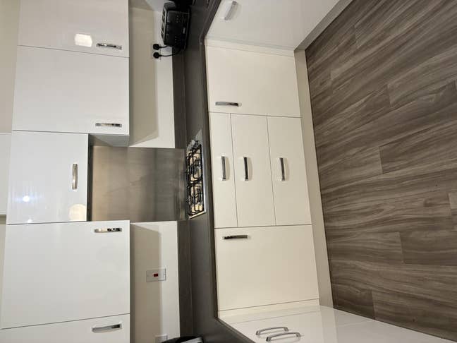 Double bedroom with en-suite  Main Photo