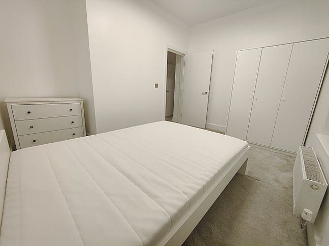 1 Furnished Double Room– &pound;900 Bills Included  Main Photo