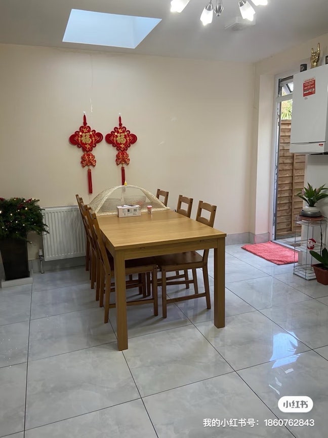 Room available for rent Main Photo