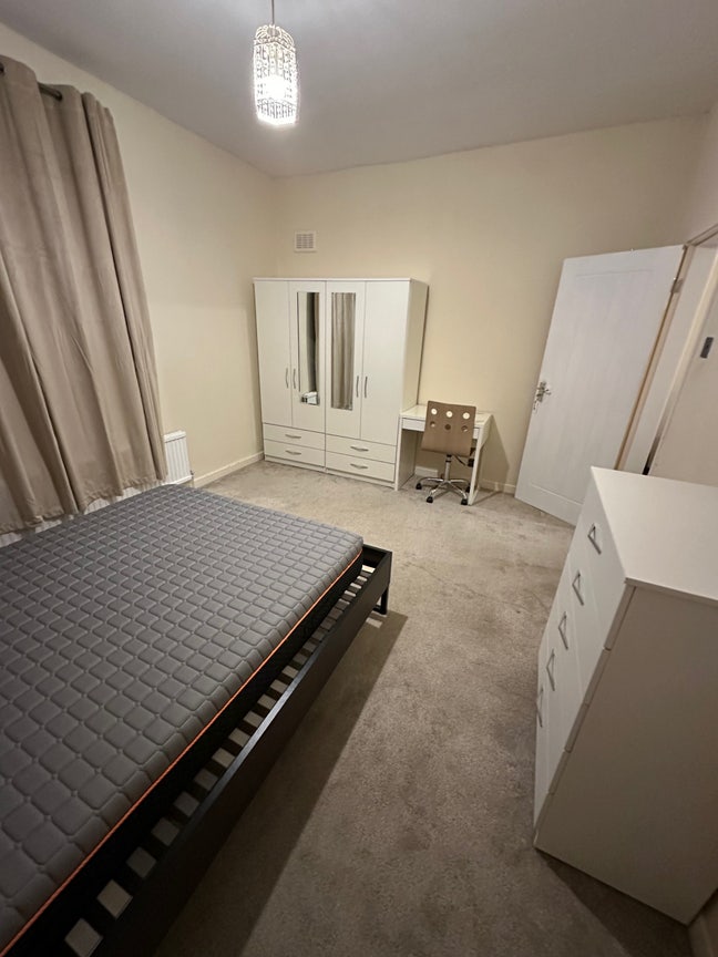 Double Bedroom Clayton Manc inc Bills Main Photo