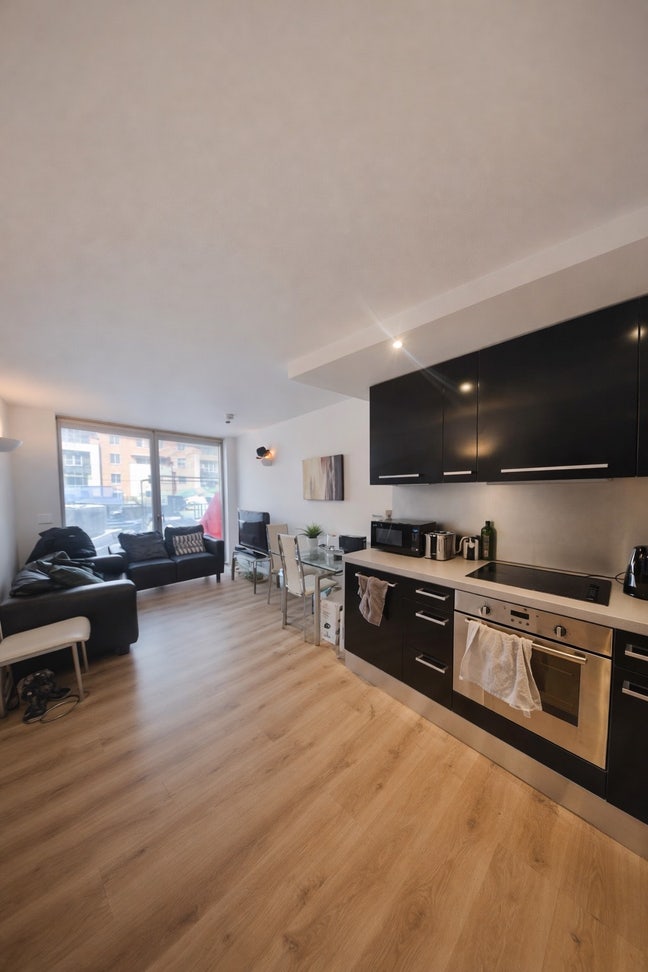Modern En-Suite Room in LS1 City Centre Main Photo