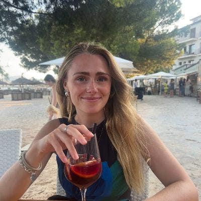 Looking for a room! Main Photo