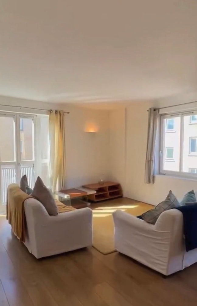 Aldgate east 2b2b | bright and furnished Main Photo