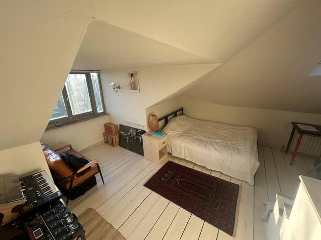 Spacious 1 Rooms in Caledonian Road  Main Photo