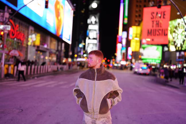 Hi my name is Brandon and I’m currently wor... Main Photo