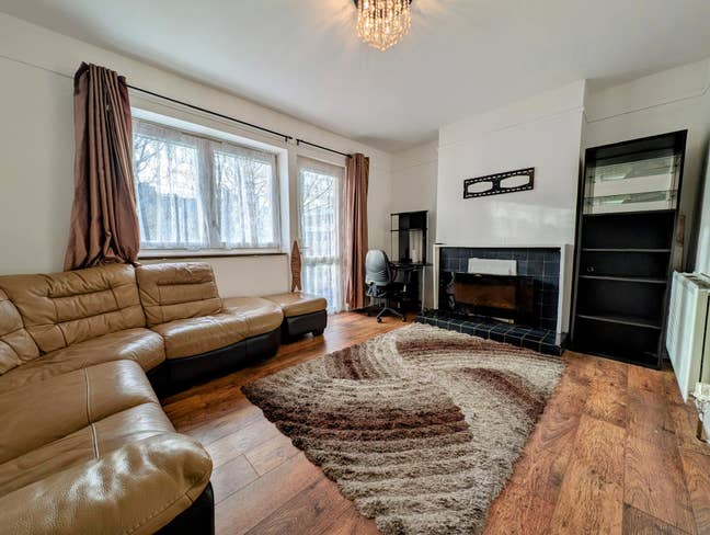 Live Central: 2 Double Bed Home by London Bridge Main Photo