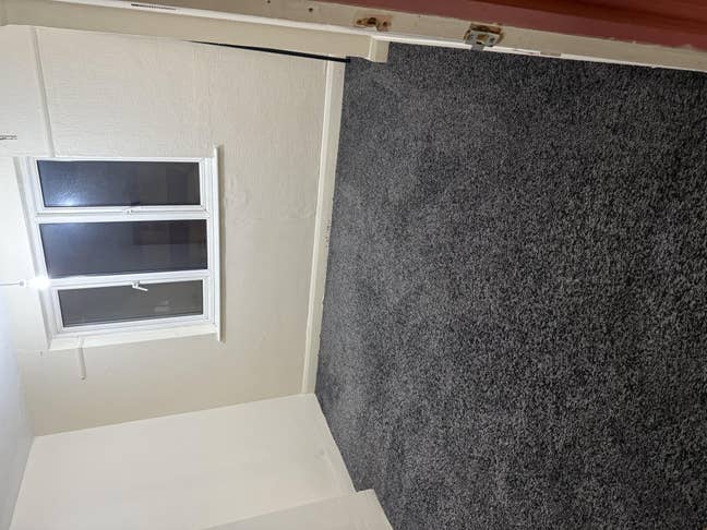 Double room in Mitcham Main Photo