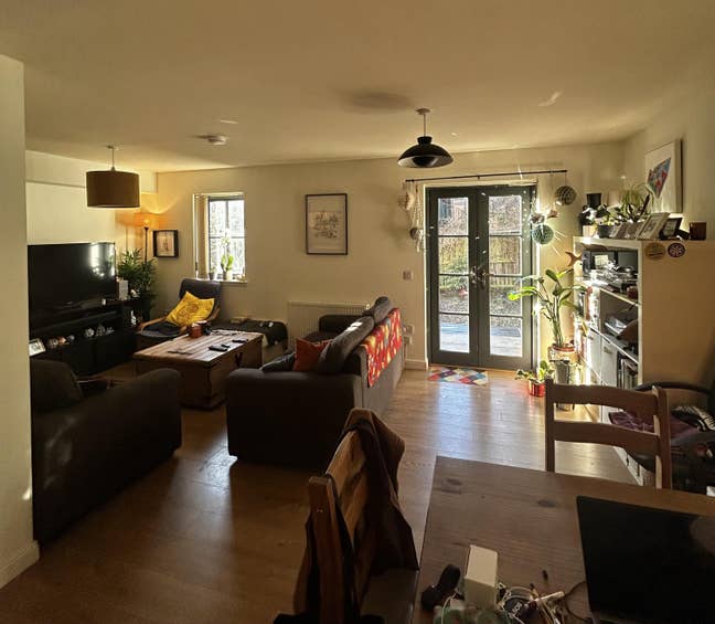 Lovely house just off Perth Road Main Photo