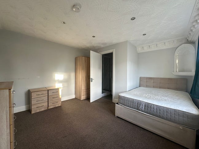Double Room - Heathrow  Main Photo