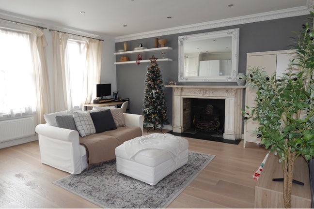 Double Room in 2 Bed / 2 Bath Flat Main Photo