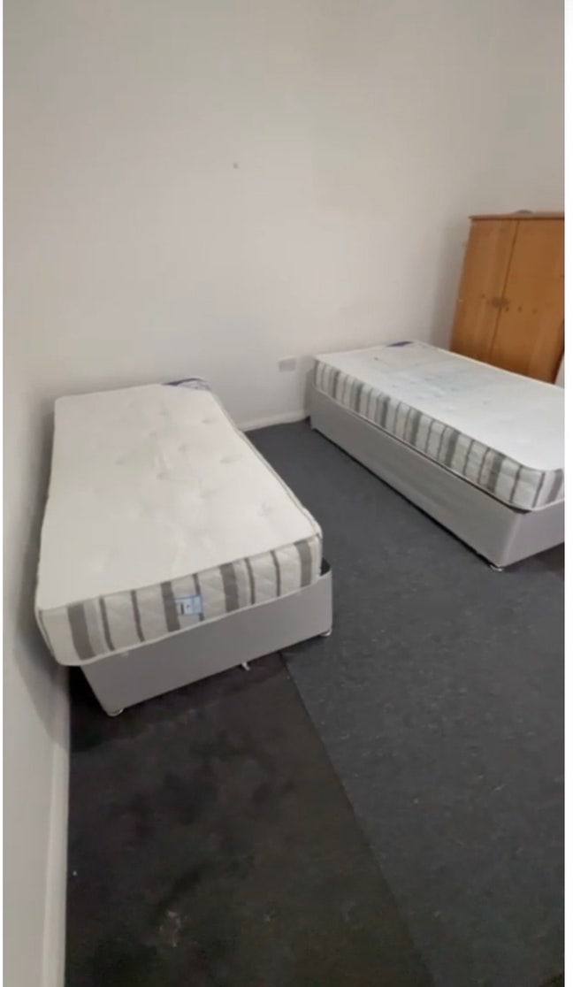 Double/Twin Room to let Main Photo