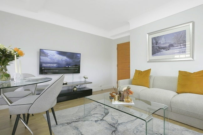 3 Bedroom Apartment in Marble Arch  Main Photo