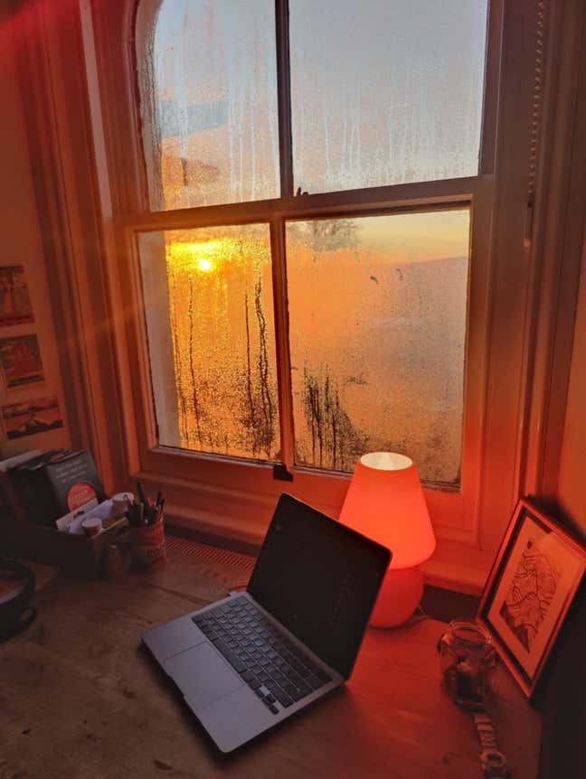 Spacious short let near Clifton Main Photo