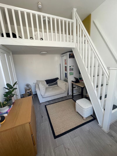 Studio near Angel - 2 week short let Main Photo