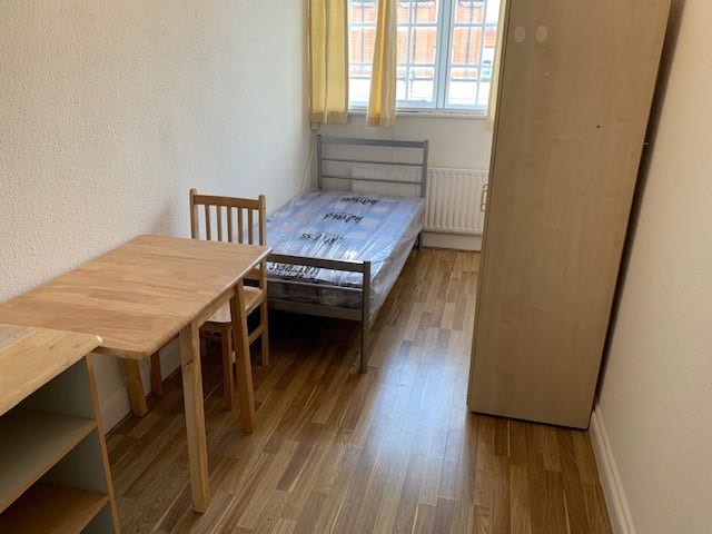 Great Value Studio Inclusive Of Most Bills Main Photo