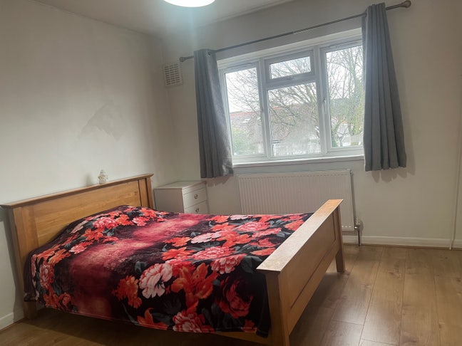 Double Room for Rent Main Photo