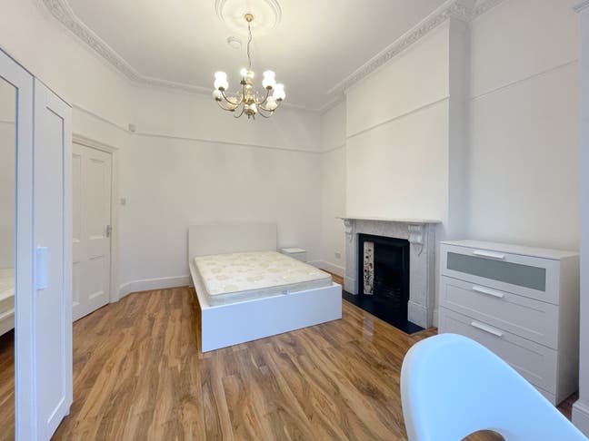 Fantastic Doubleroom in Highgate Main Photo