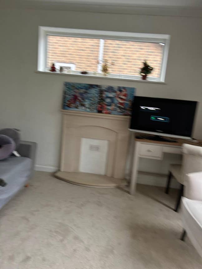 Spacious Room to Let - Close to Transport  Main Photo