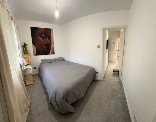 Room in NN5 7JJ Main Photo