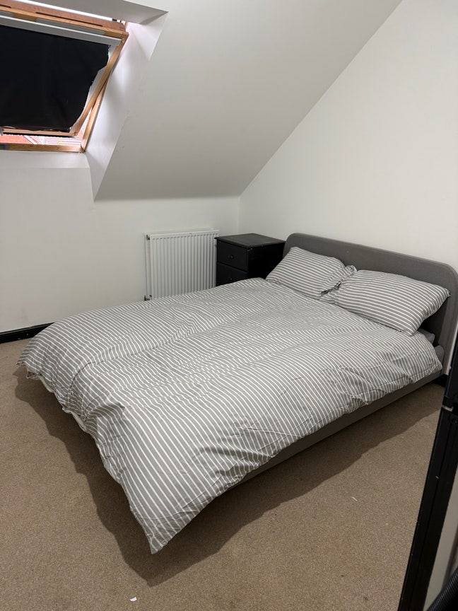 Double bedroom  Main Photo