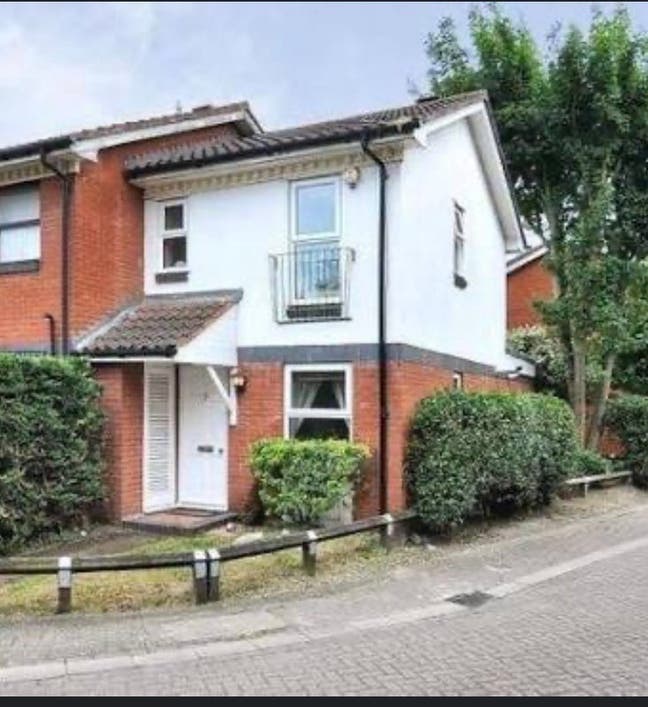 2 bed 2 bath house with Garden Pet friendly Main Photo