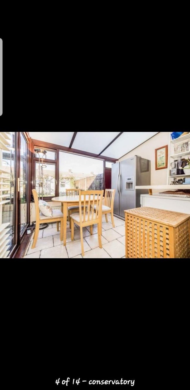 Single room is available for Boy/Girl Main Photo