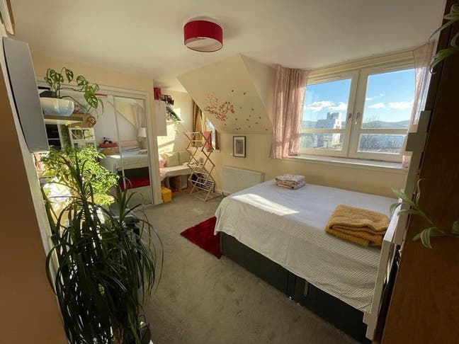 Spacious Furnished double bedroom+ panoramic view Main Photo