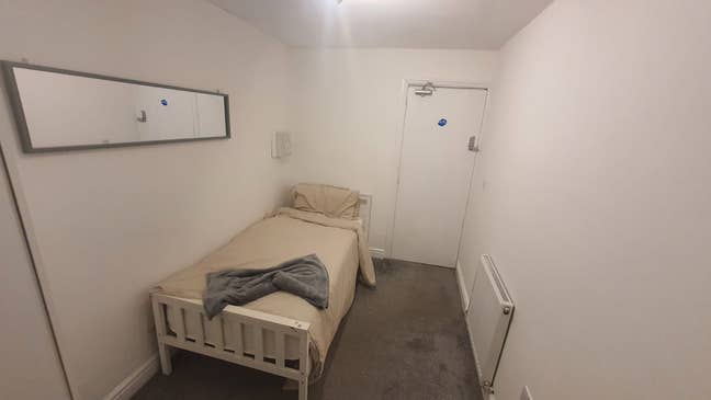 Double Room – All Bills Included🌟 Main Photo