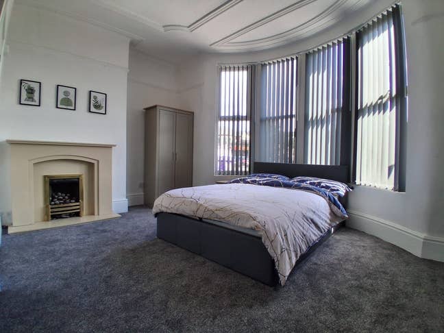 1 Double En Suite in a Beautiful 7 Bed House! Main Photo