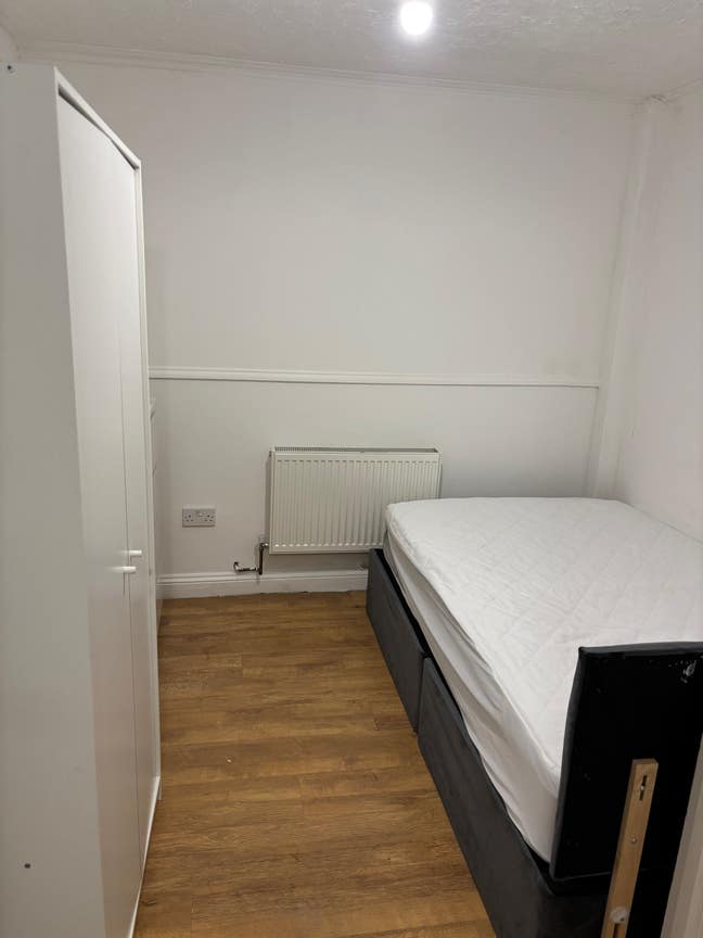 2 Rooms available at Stantonbury Main Photo