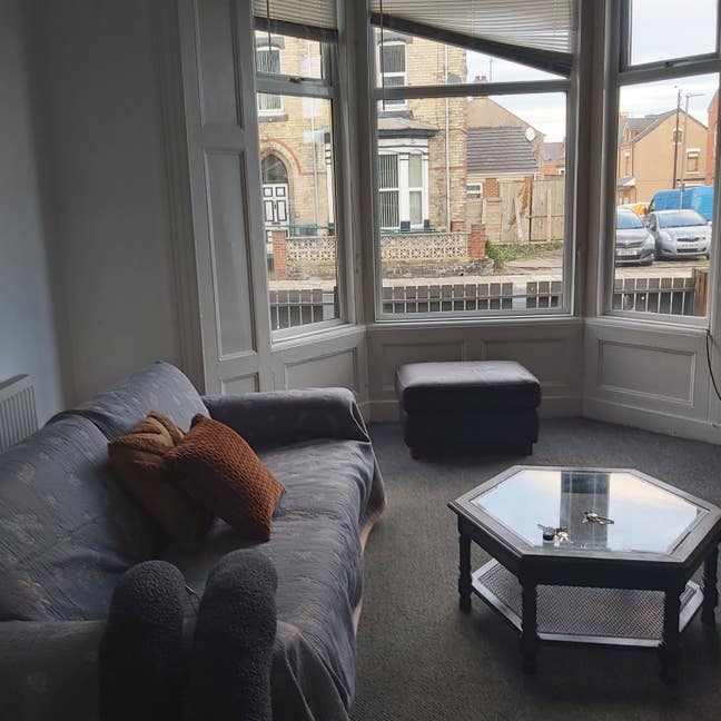 Fantastic All Inclusive* - Ground Floor Flatlet Main Photo