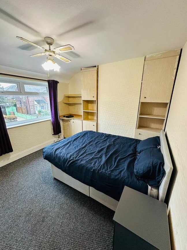 Comfortable Double Room in St Helens  Main Photo