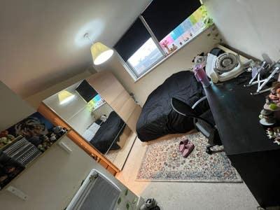  1 Spacious Ensuite in Canary Wharf 2Min from Dlr Main Photo