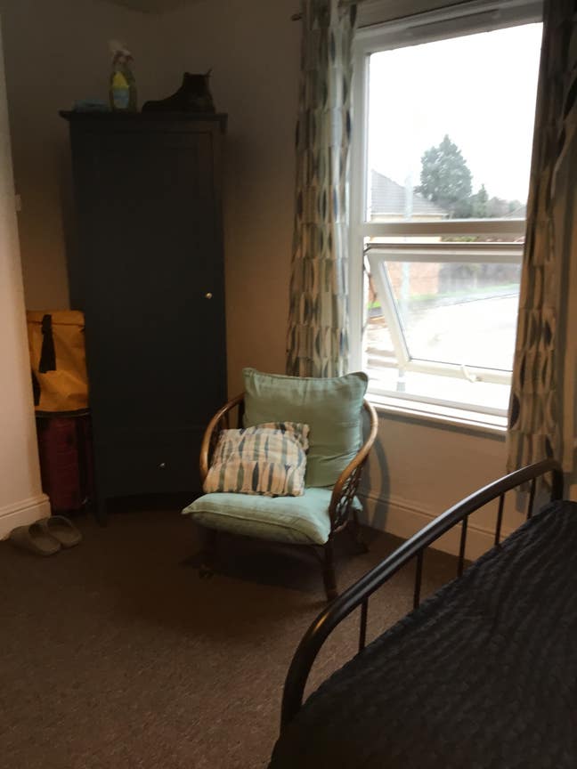 Spacious  single bedsit Cherryhinton Road Main Photo