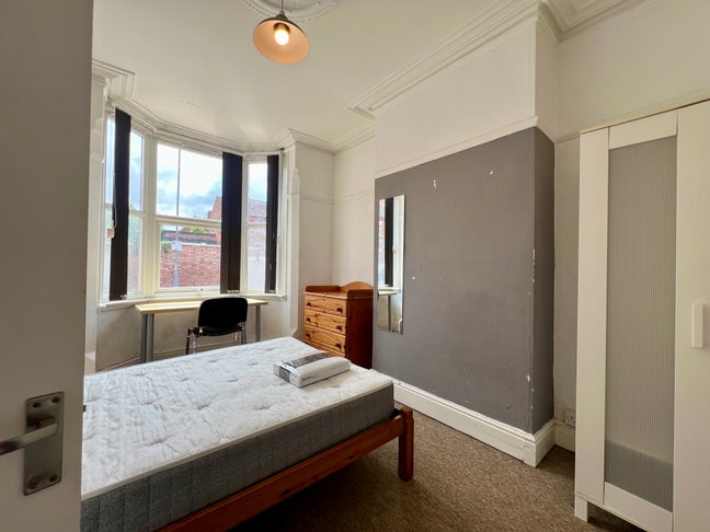 Amazing room opening Main Photo