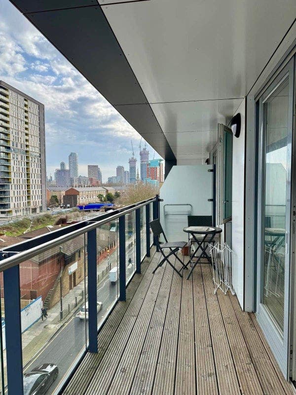 Ensuite room near Canary Wharf Main Photo