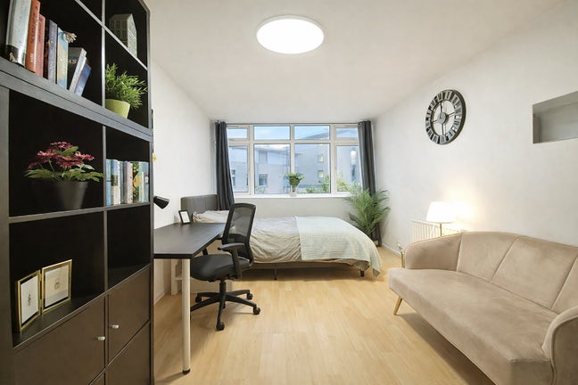 Double Room brick lane Main Photo