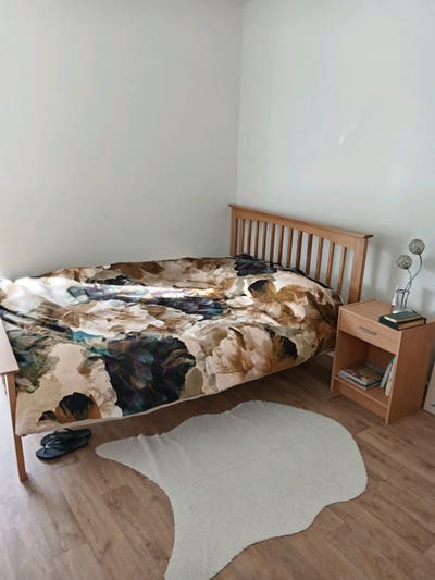 Bright Double Room Short-Term Let (1–2 month) CB4 Main Photo