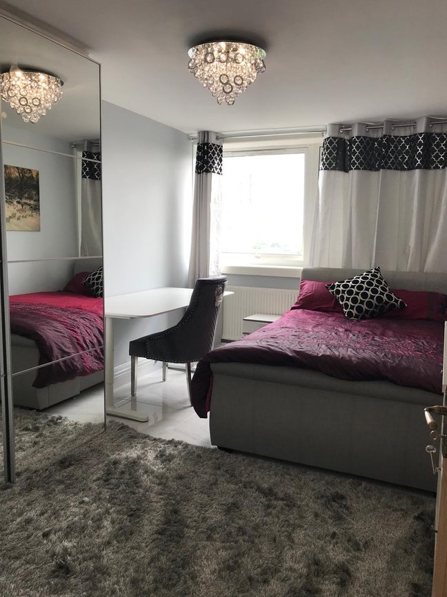 A Spacious Double Room Abbey Road NW6 Main Photo